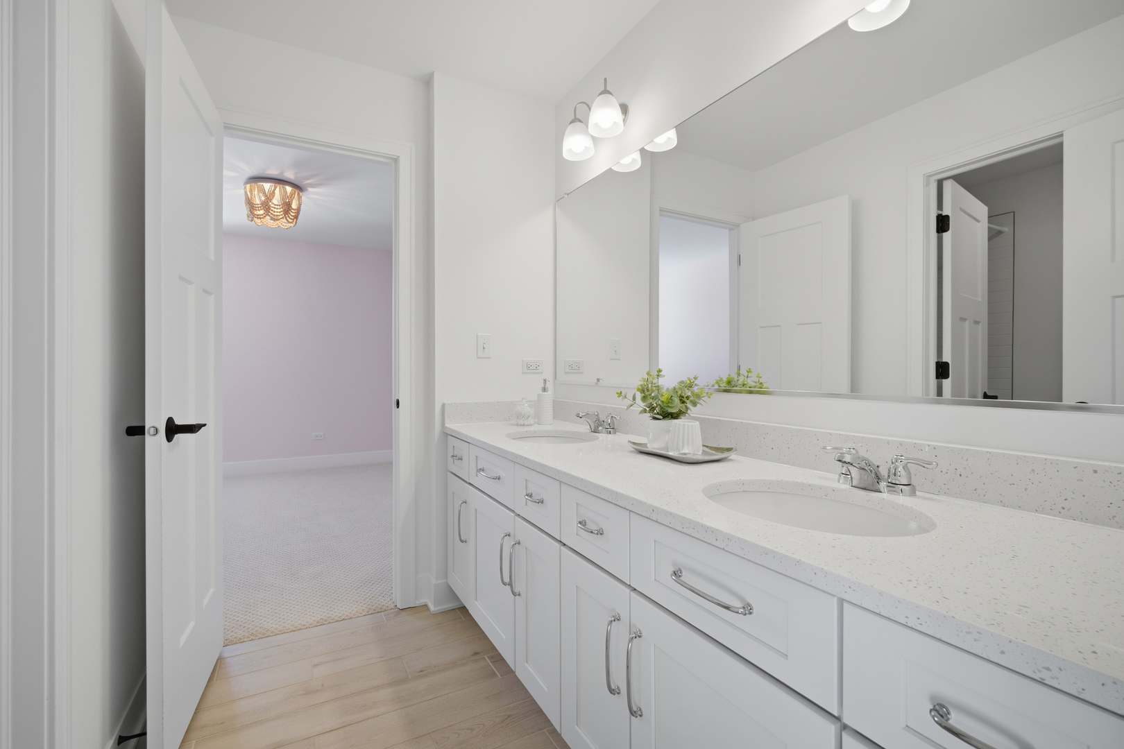 4 Crystal Downs Drive