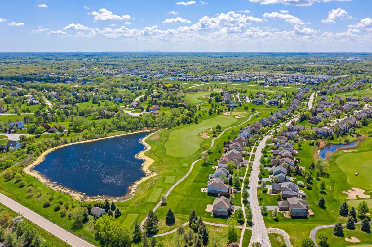 4 Crystal Downs Drive