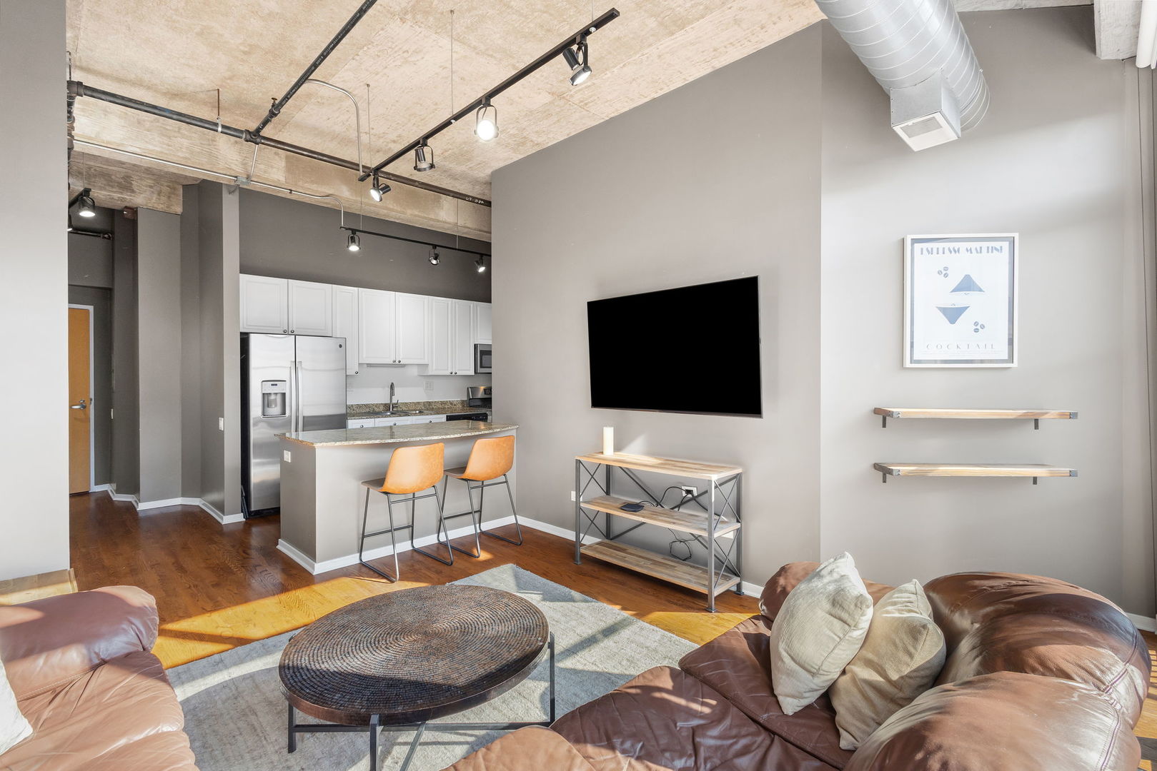 900 N Kingsbury Street Unit: 1071