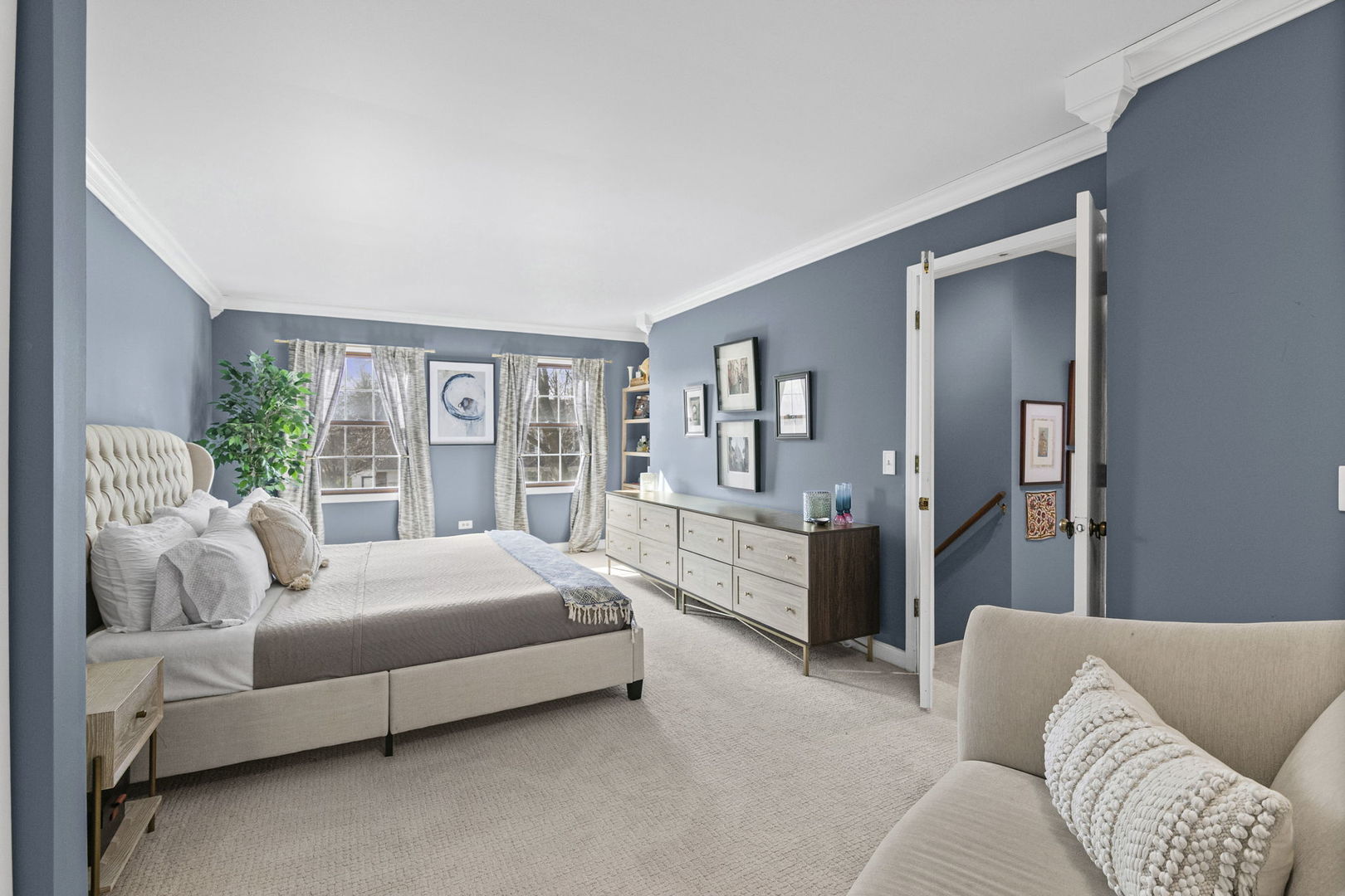 5774 Constitution Avenue