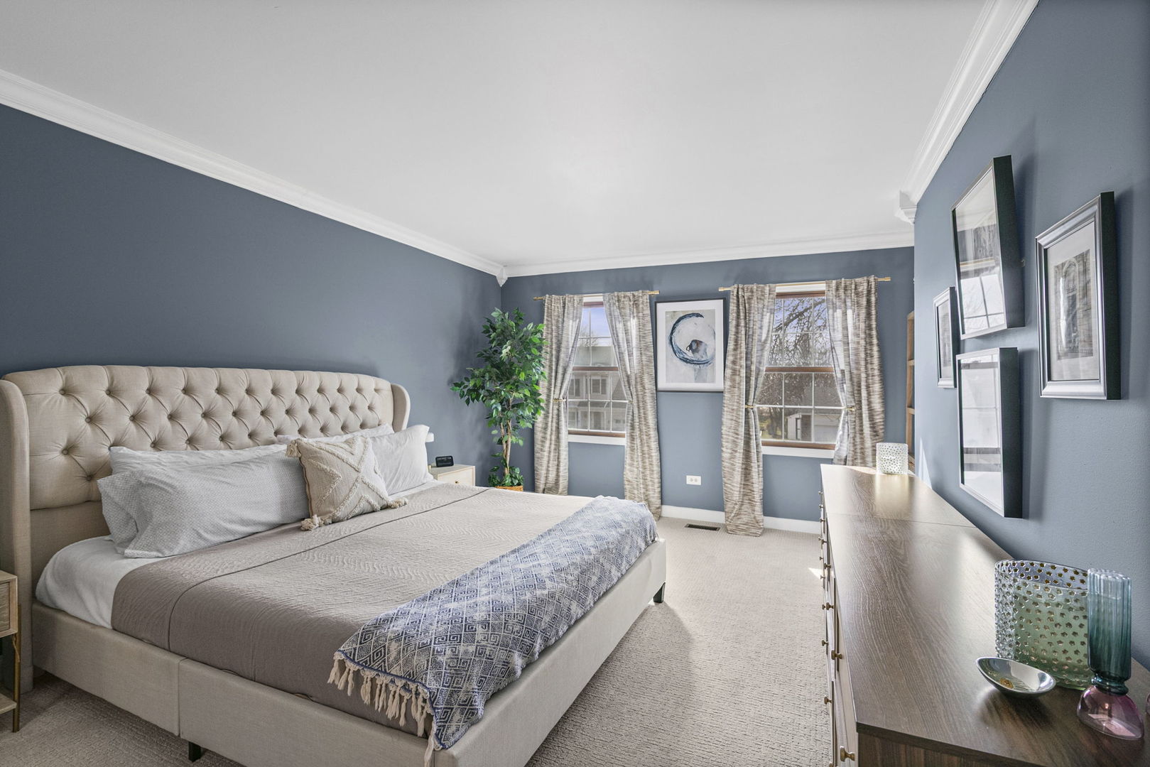 5774 Constitution Avenue