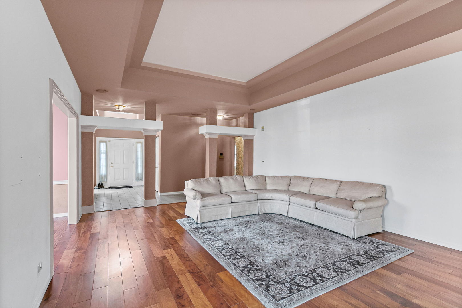 17527 W Stillwater Court