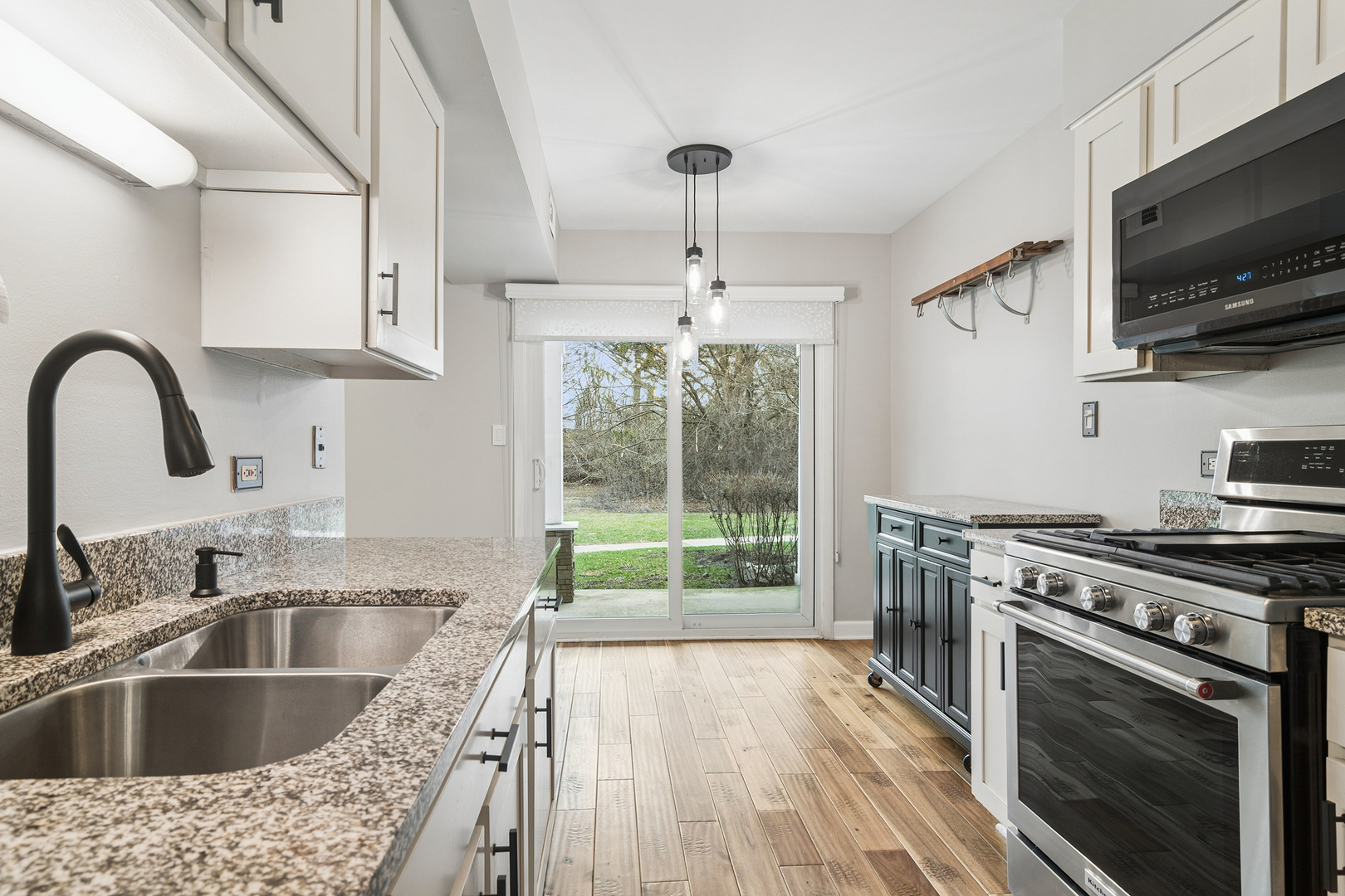 452 Kennedy Place Unit: 452