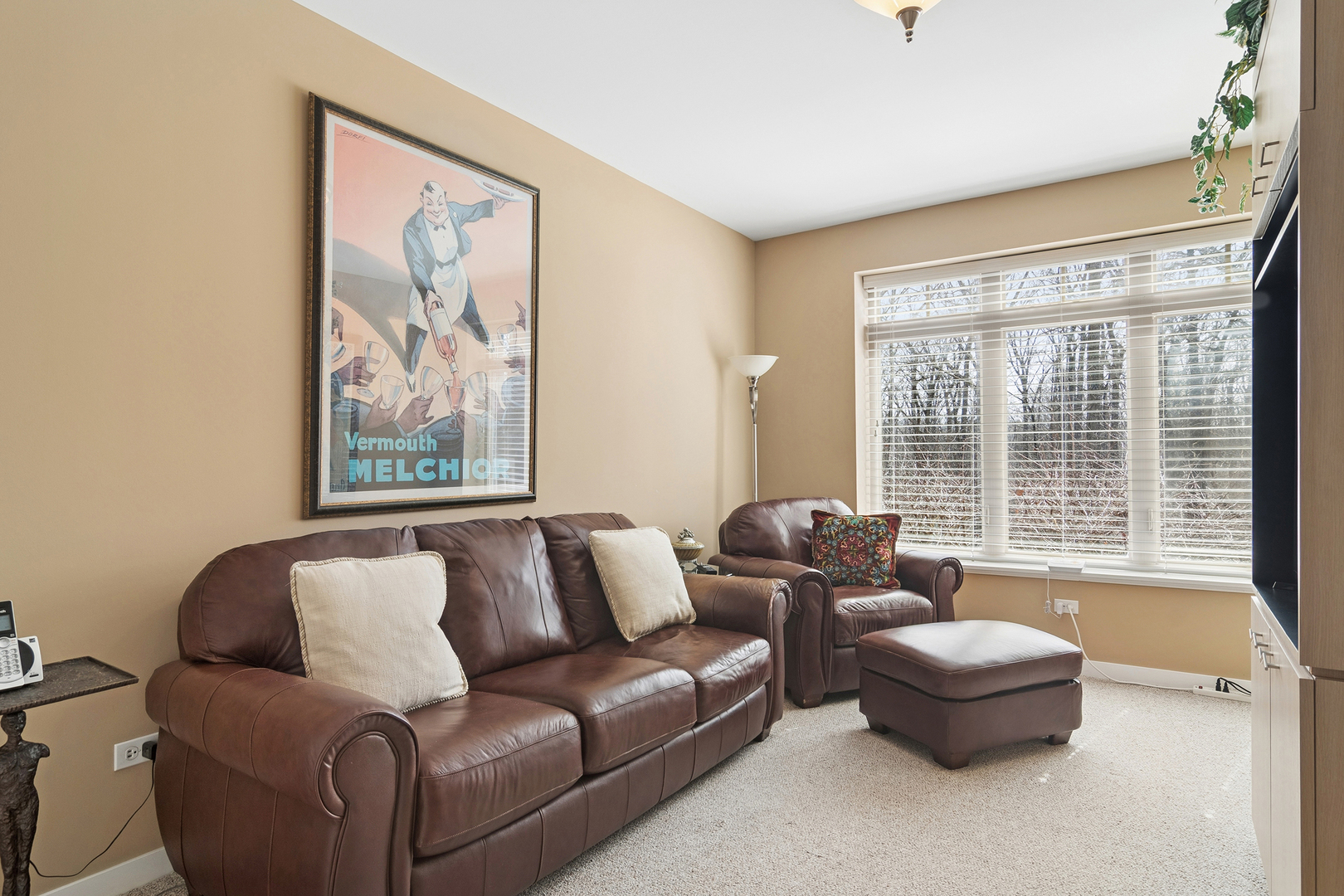 425 BENJAMIN Drive Unit: 202