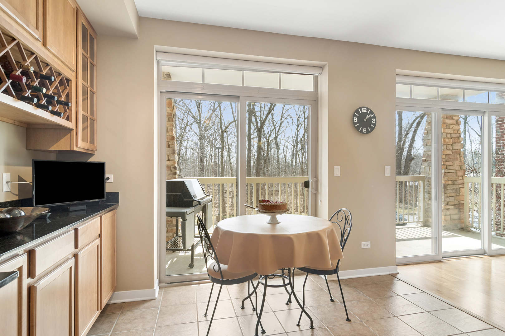 425 BENJAMIN Drive Unit: 202
