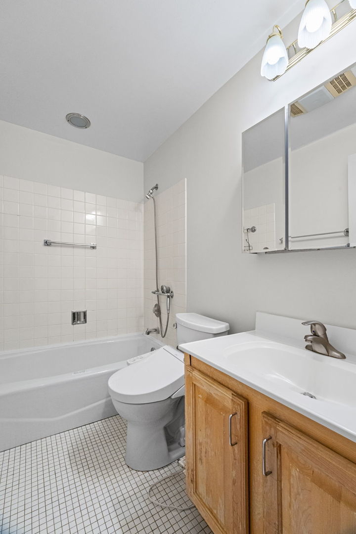 1500 Harbour Drive Unit: 4F