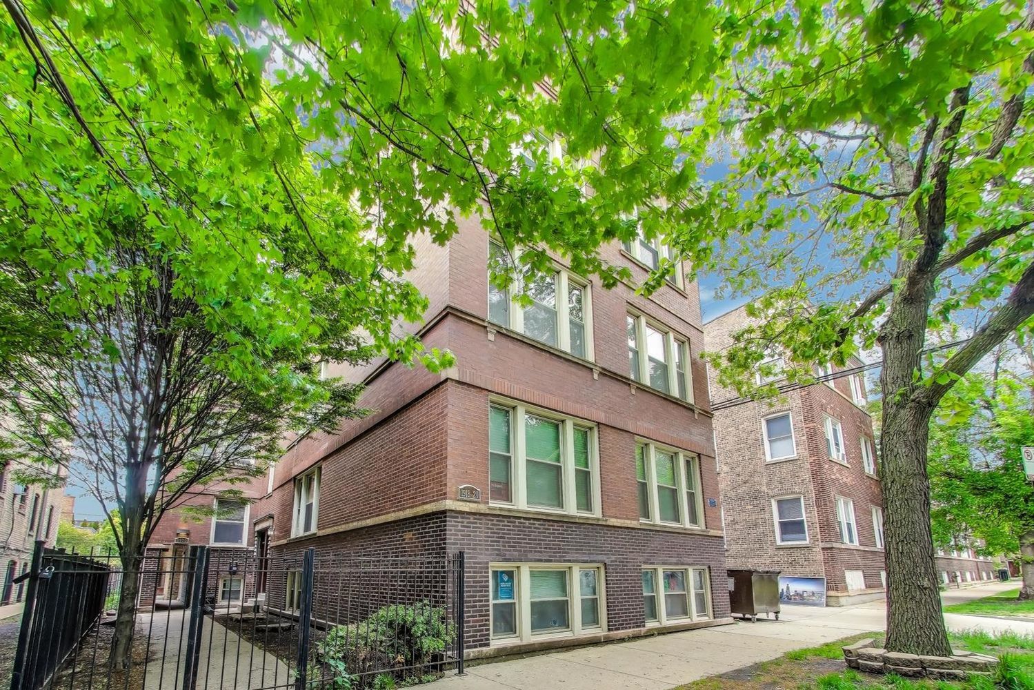 1918 W Cullom Avenue Unit: G