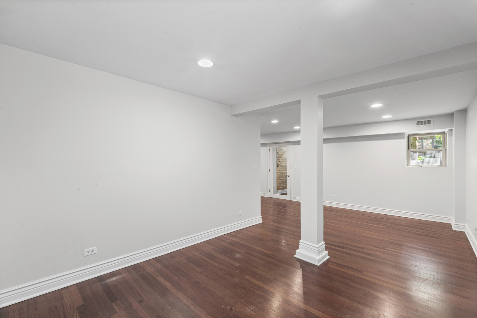 1918 W Cullom Avenue Unit: G