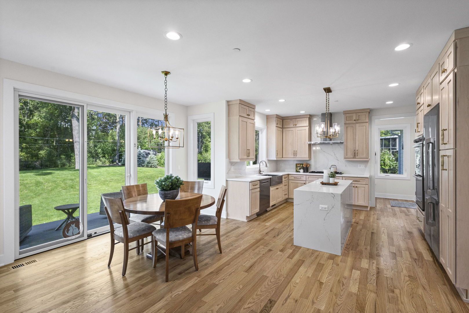 1760 Chris Court
