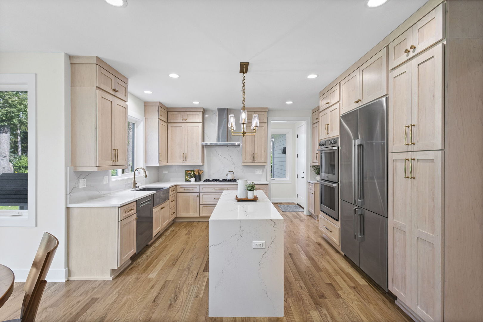 1760 Chris Court