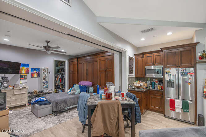 421 Whitegate Road