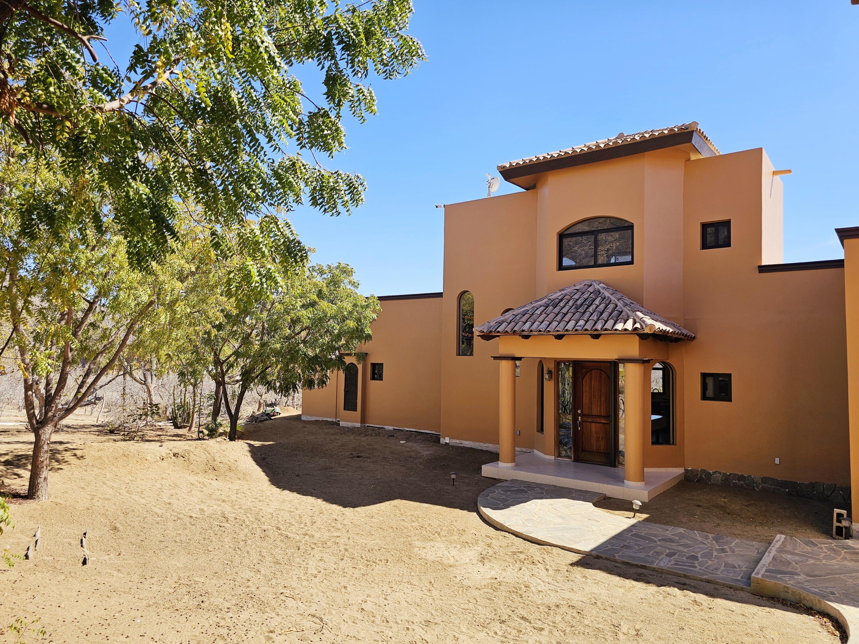 KM67 Transpeninsular Hwy 19, Homes & Lots 26-Acres