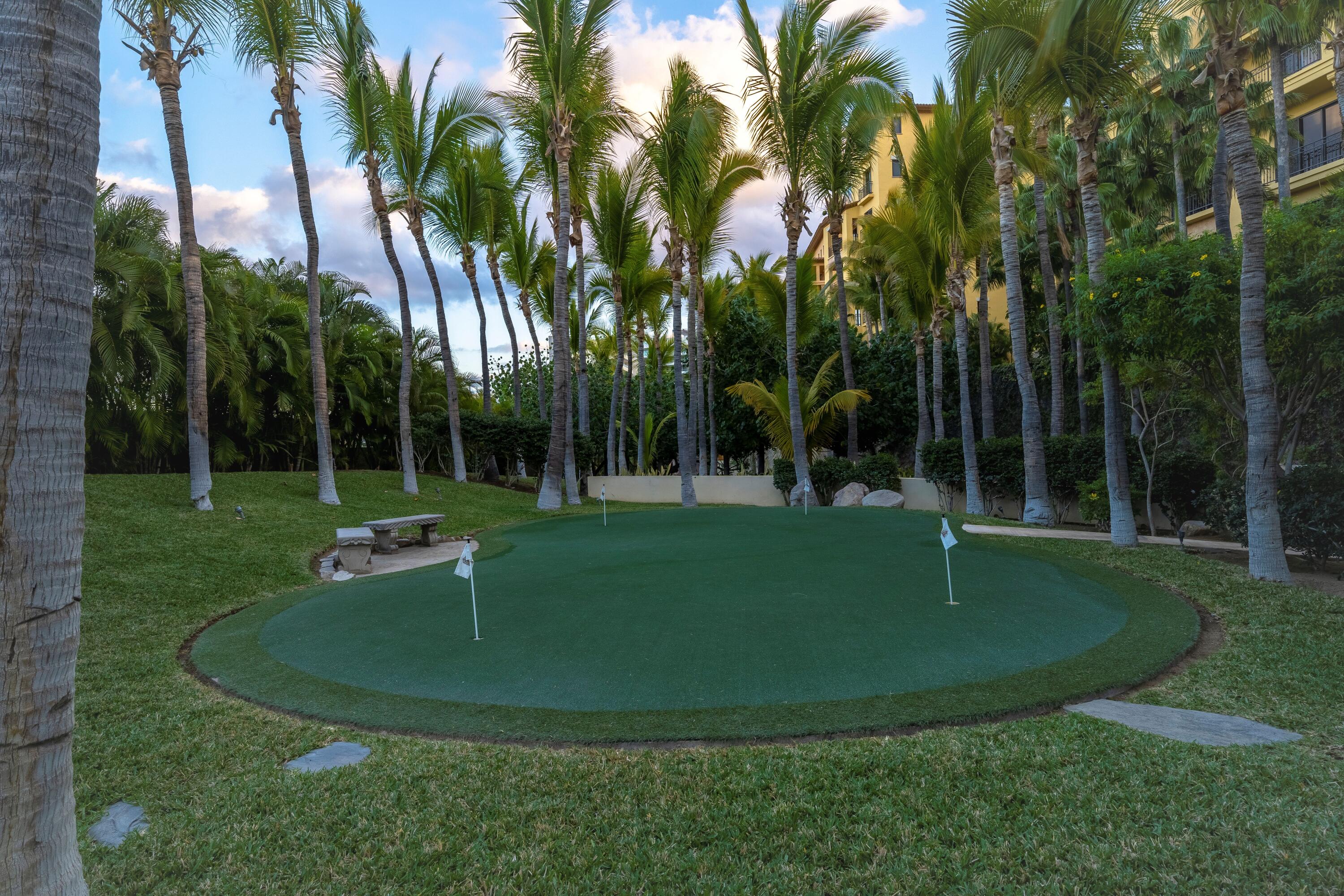 Residence, Hacienda Beachclub