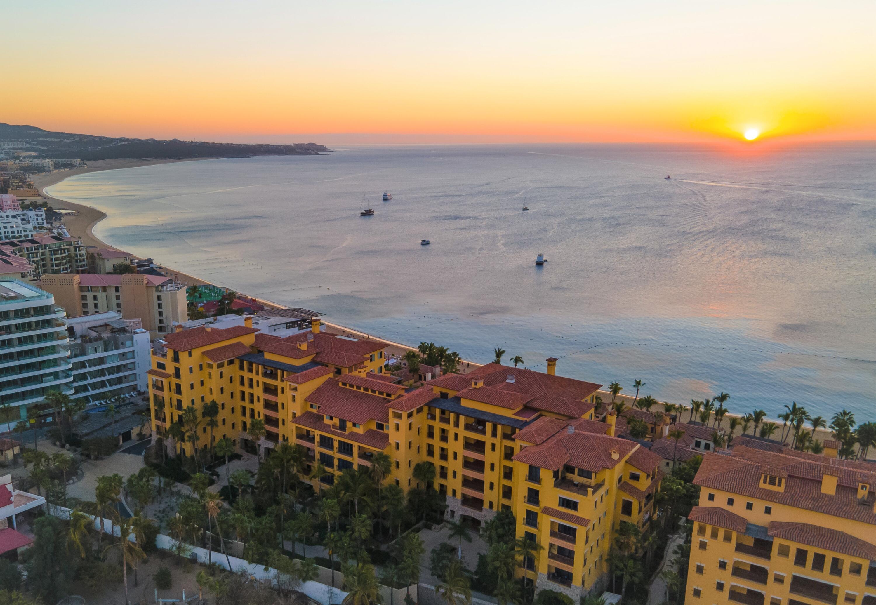 Residence, Hacienda Beachclub