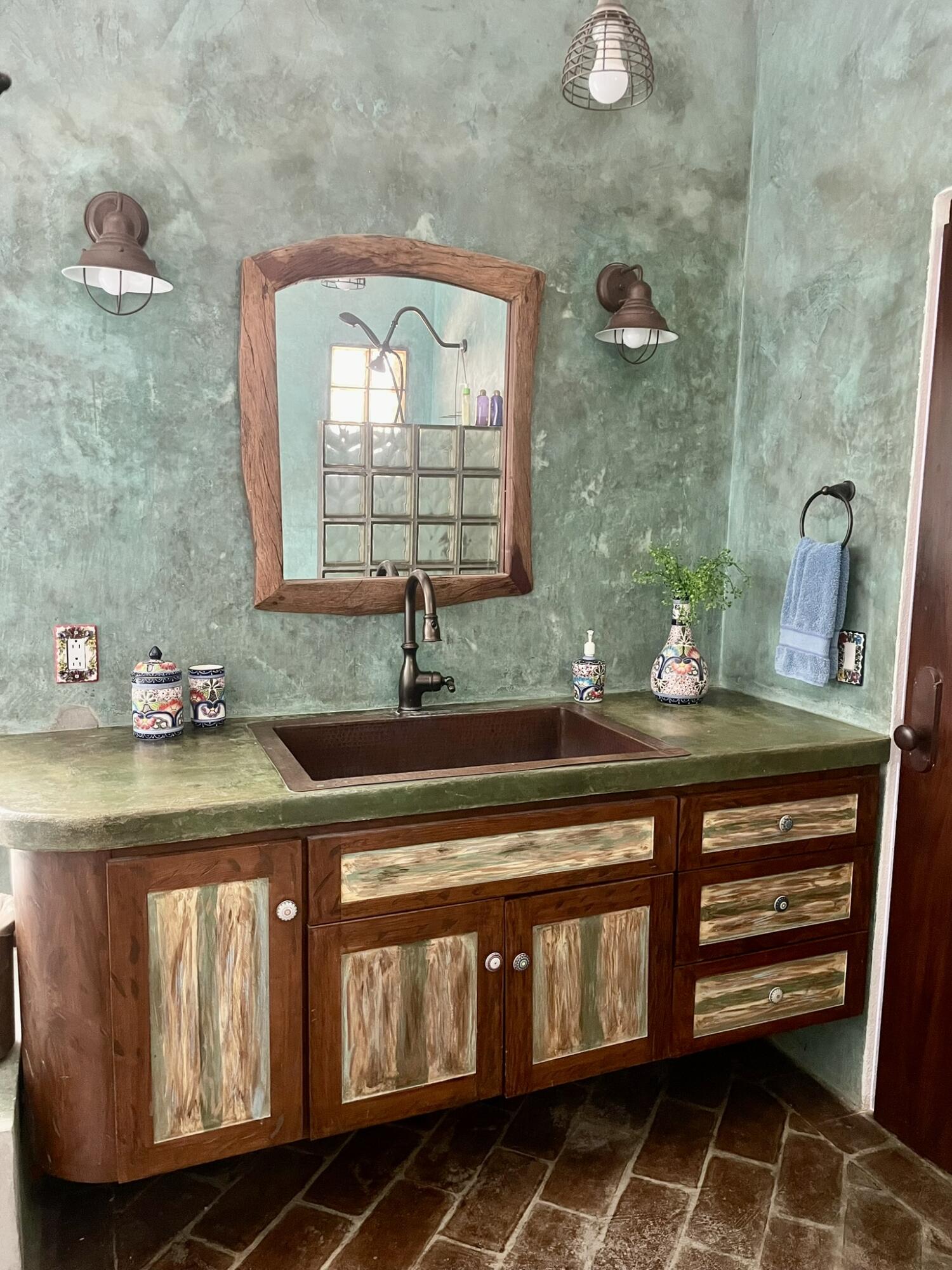 Lot 04 Manzana 01 Miraflores BCS, Miraflores Escape