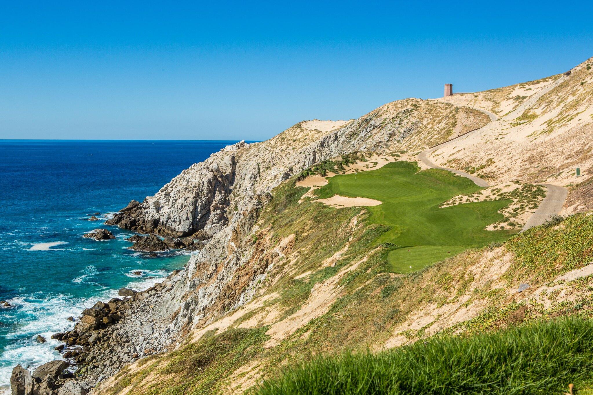 Luxury Ocean & Golf Condo