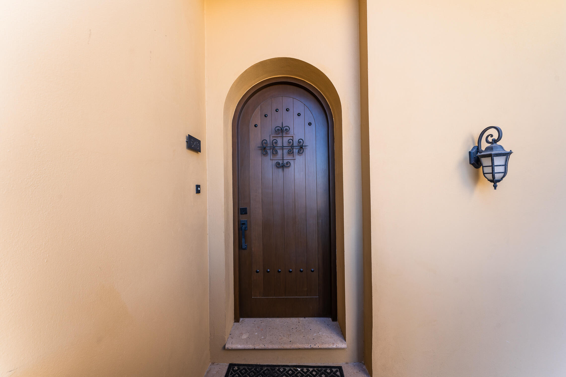 FINANCING 1 BD PENTHOUSE