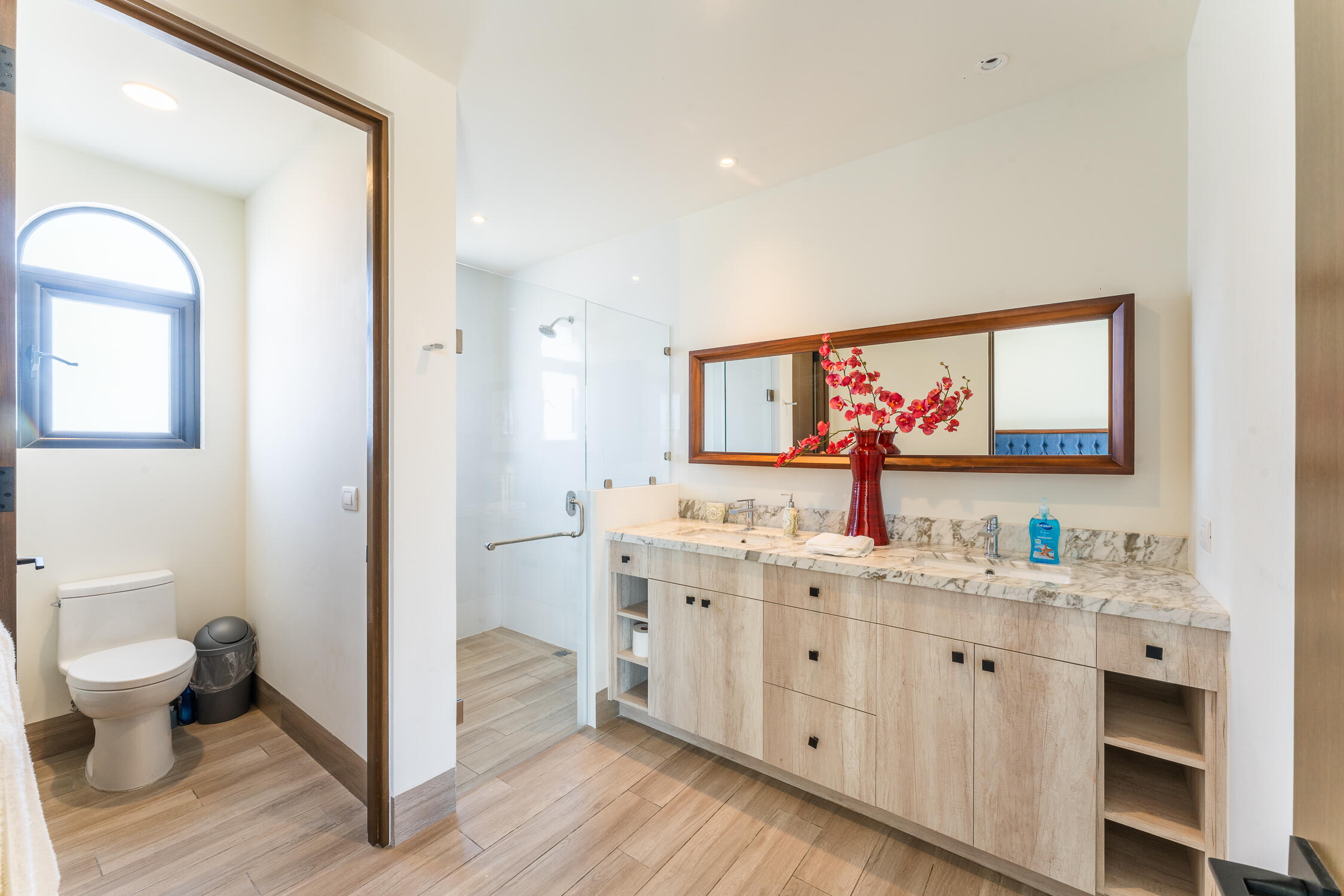 FINANCING 1 BD PENTHOUSE