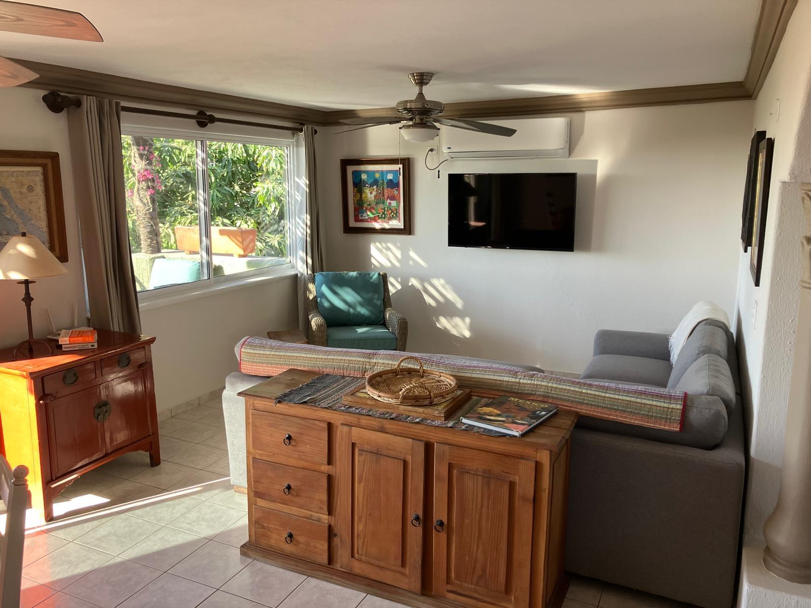 4 Isla Pacifica, Vista Real