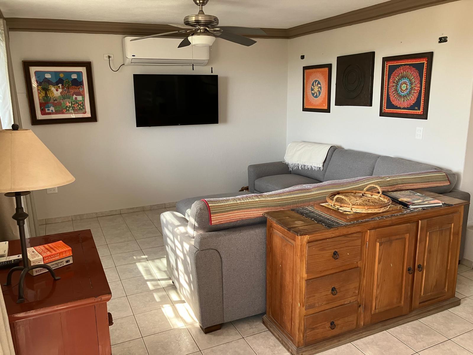 4 Isla Pacifica, Vista Real