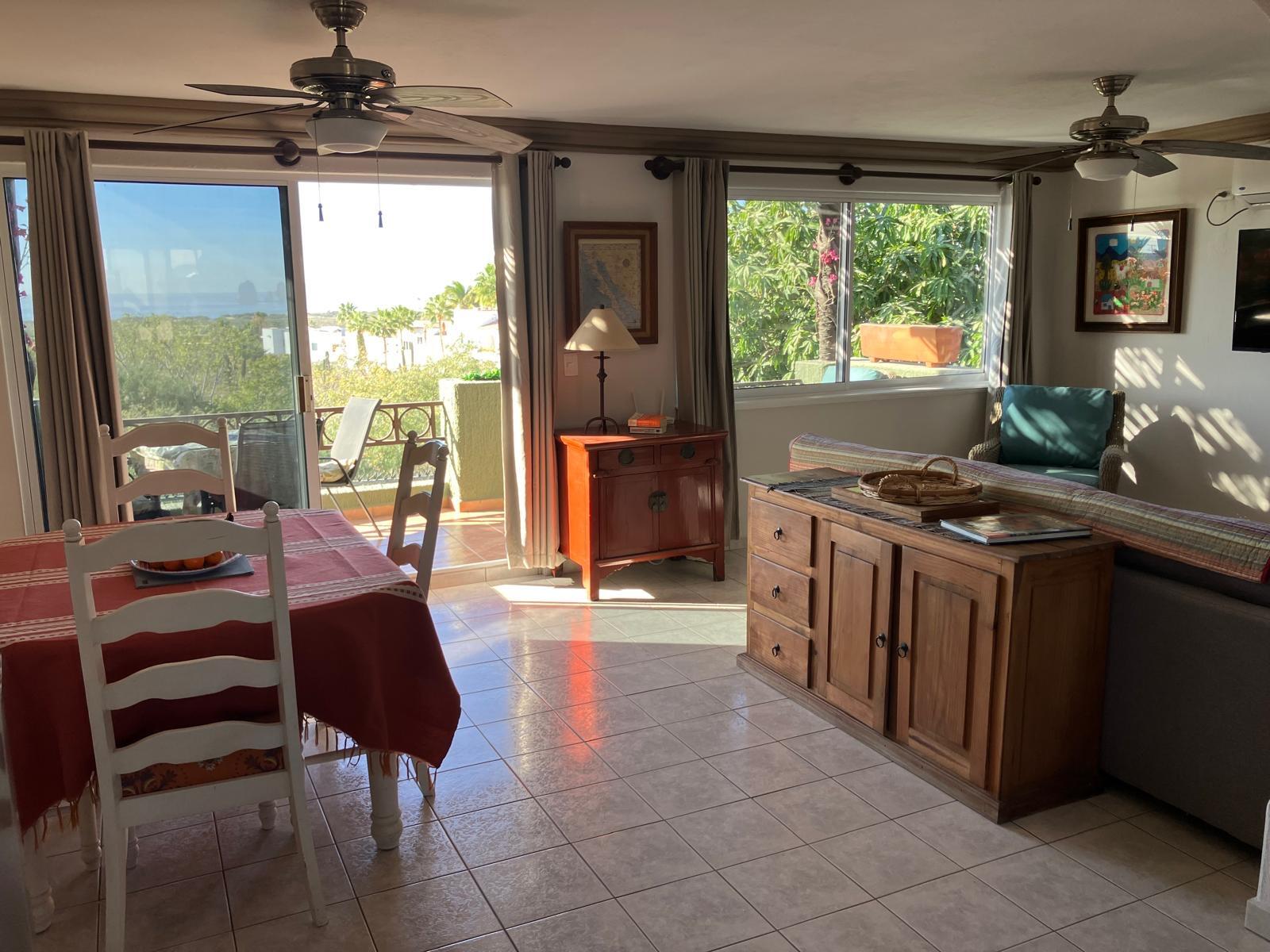 4 Isla Pacifica, Vista Real