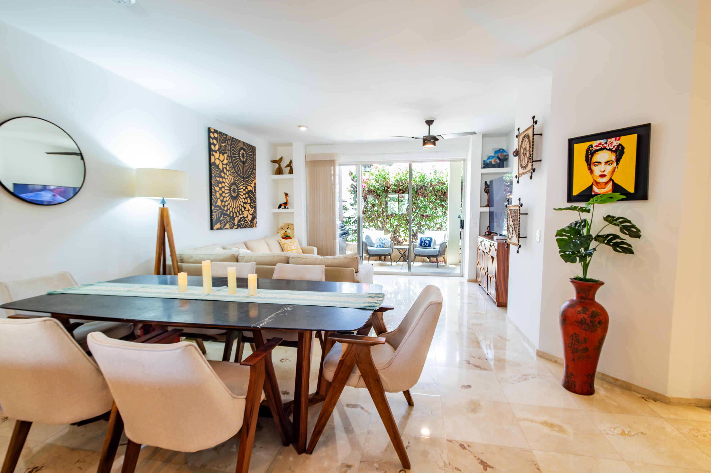 C-5, Casa Frida