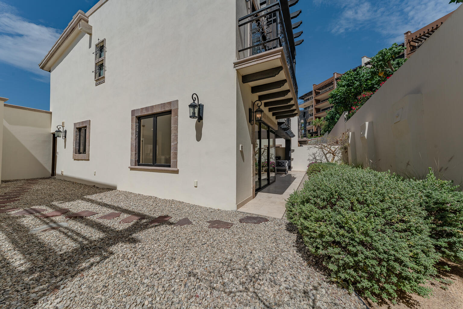 Turnkey Villa 37