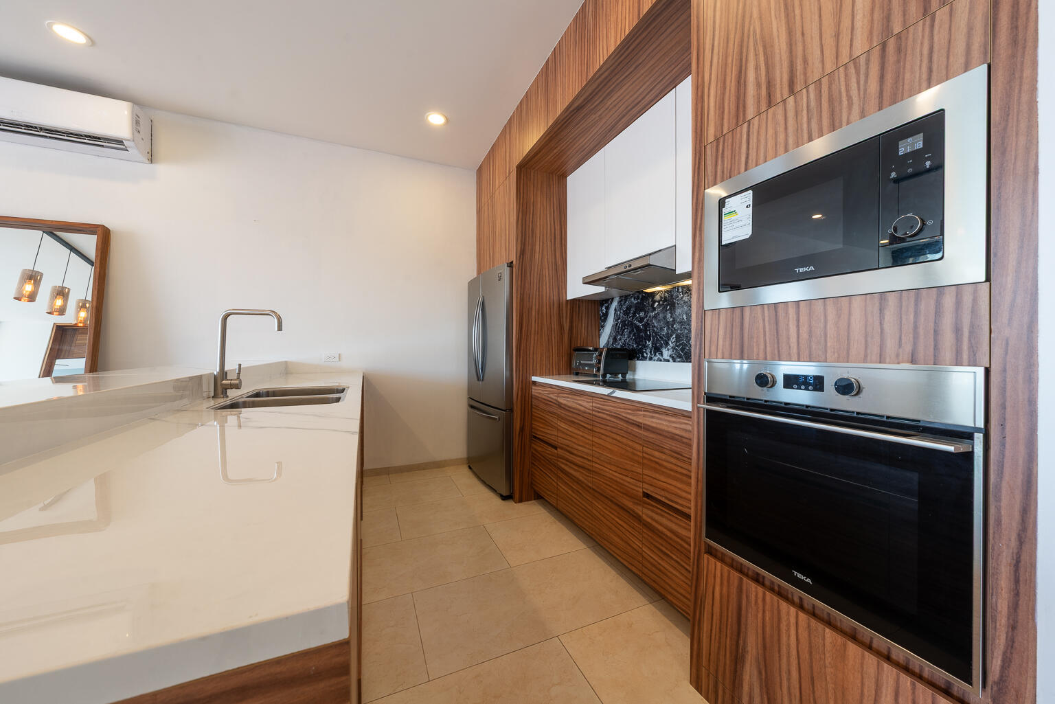 Camino Bonito Ote, 202 Pedregal One Turnkey