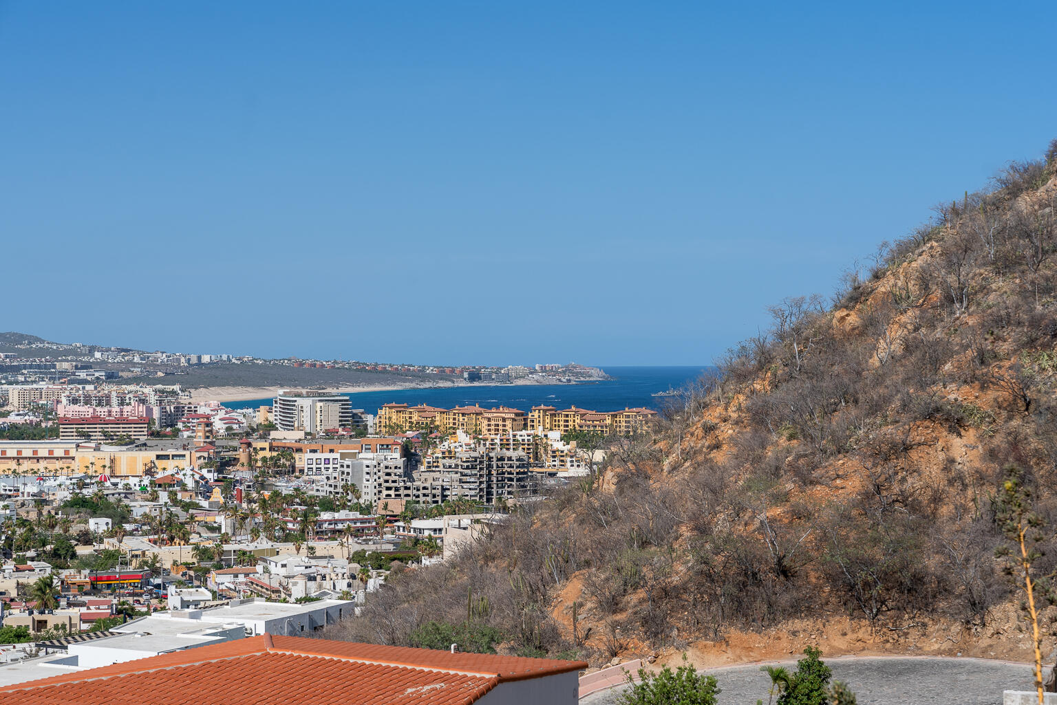 Camino Bonito Ote, 202 Pedregal One Turnkey
