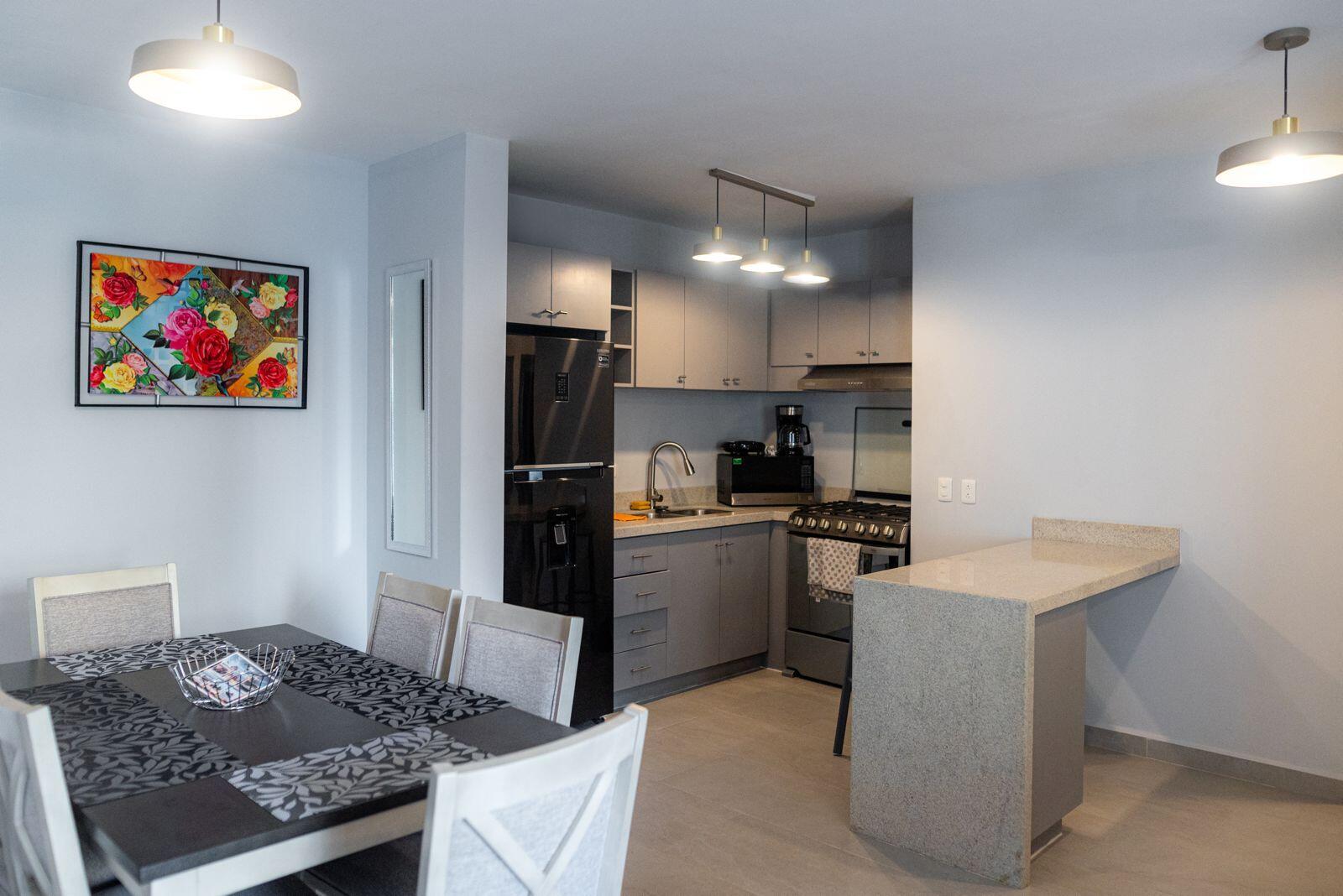 Condo La isla, Esp. Sto.