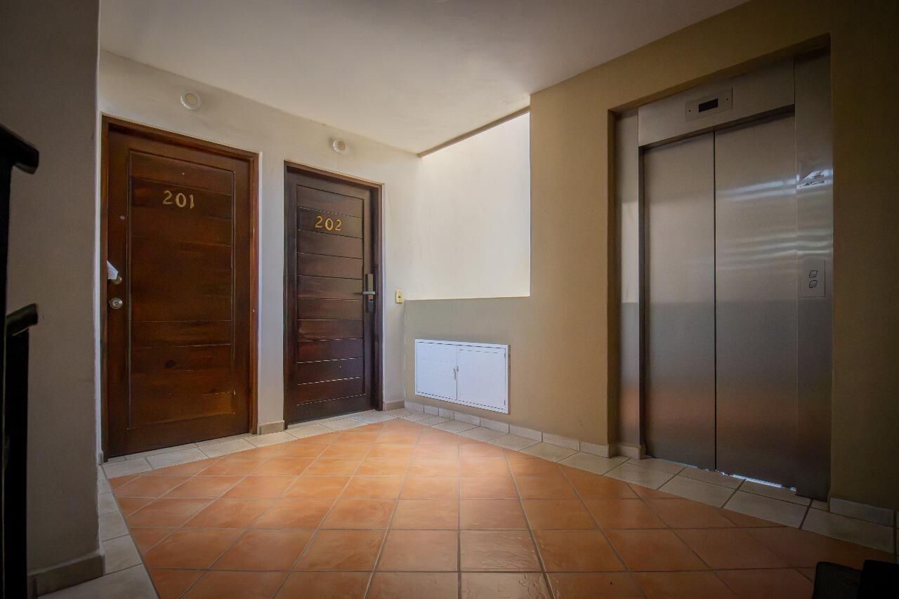 Condo La isla, Esp. Sto.