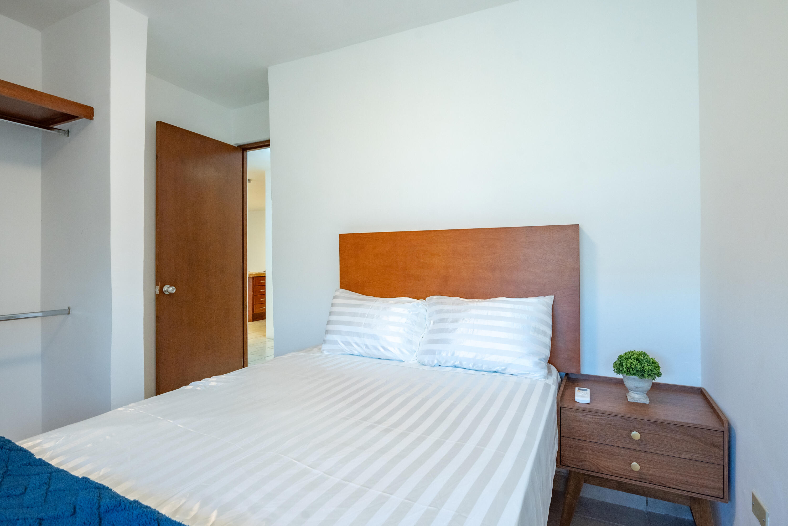 Condo La Isla, San Diego