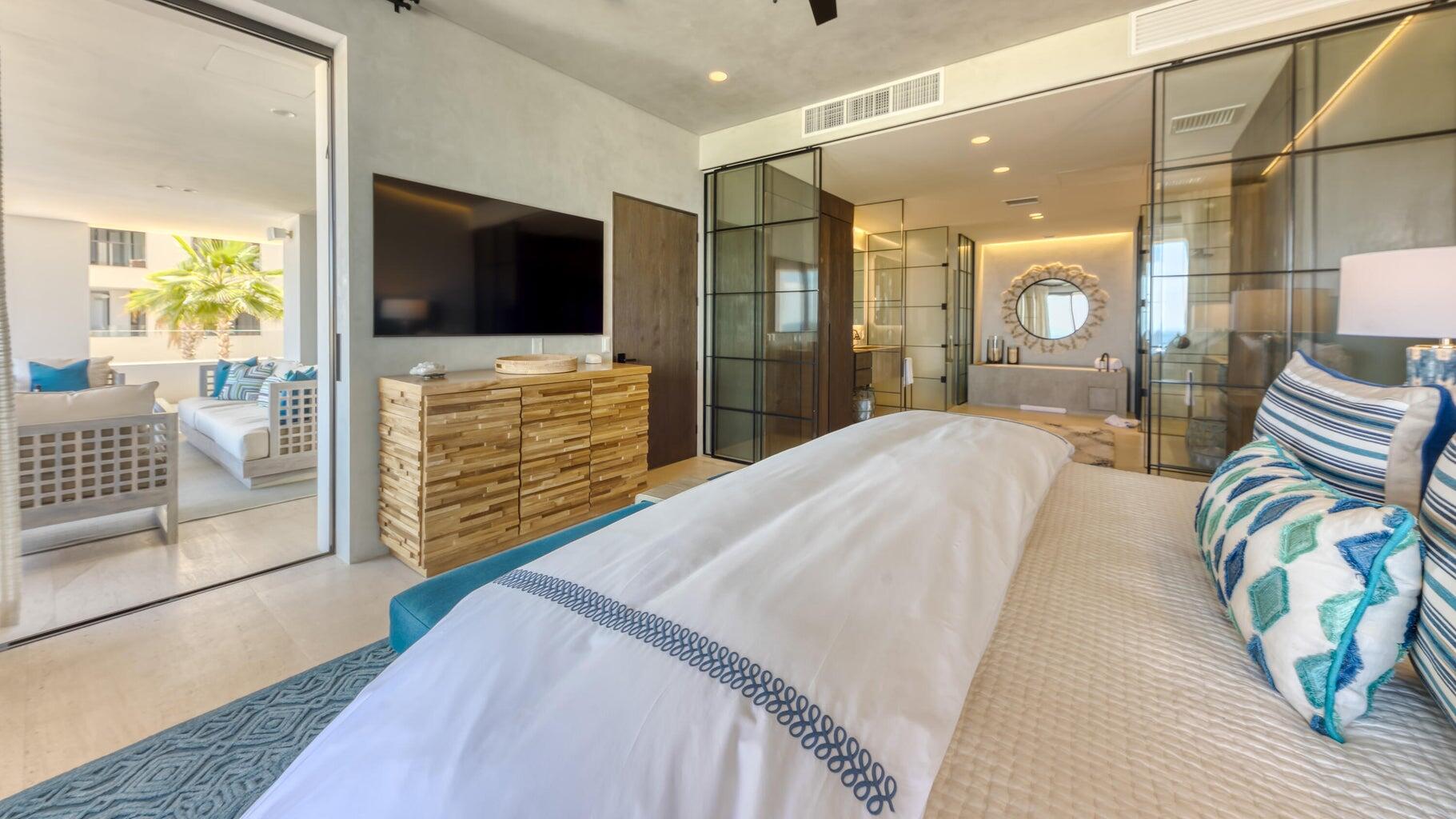 1 Homes Cabo, Hacienda Beachclub Phase 2