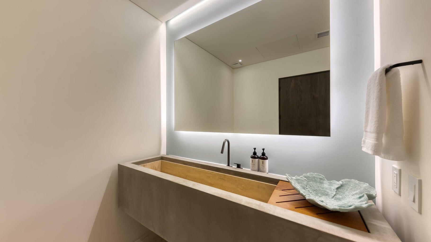 1 Homes Cabo, Hacienda Beachclub Phase 2