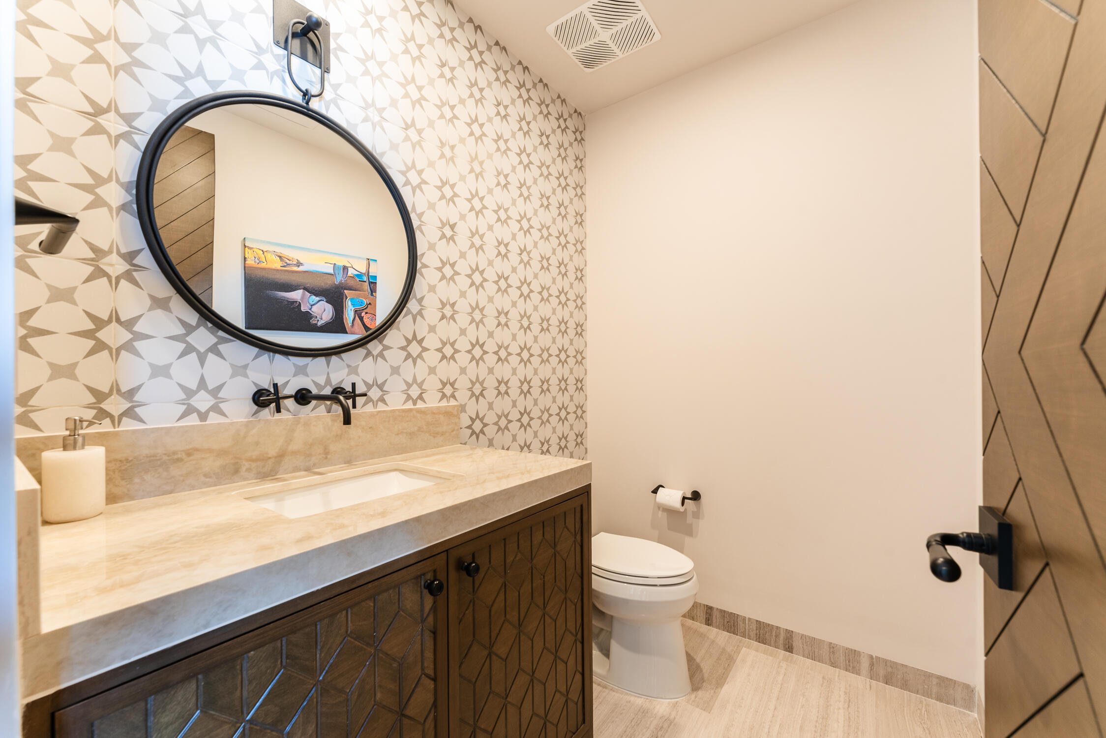 Alvar Luxury 3 BED Ocean View