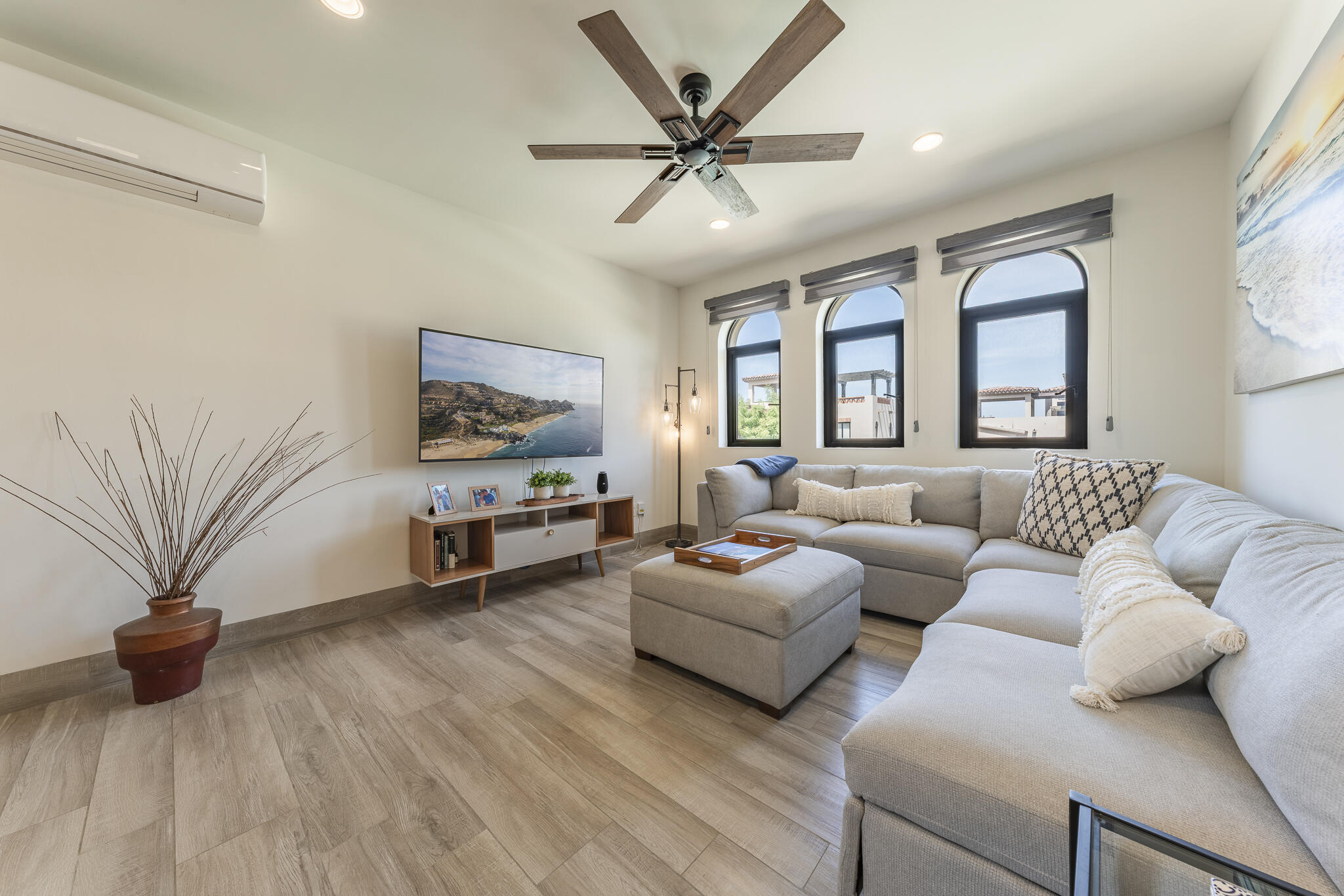 Pool View 2 BD Mavila Pueblito