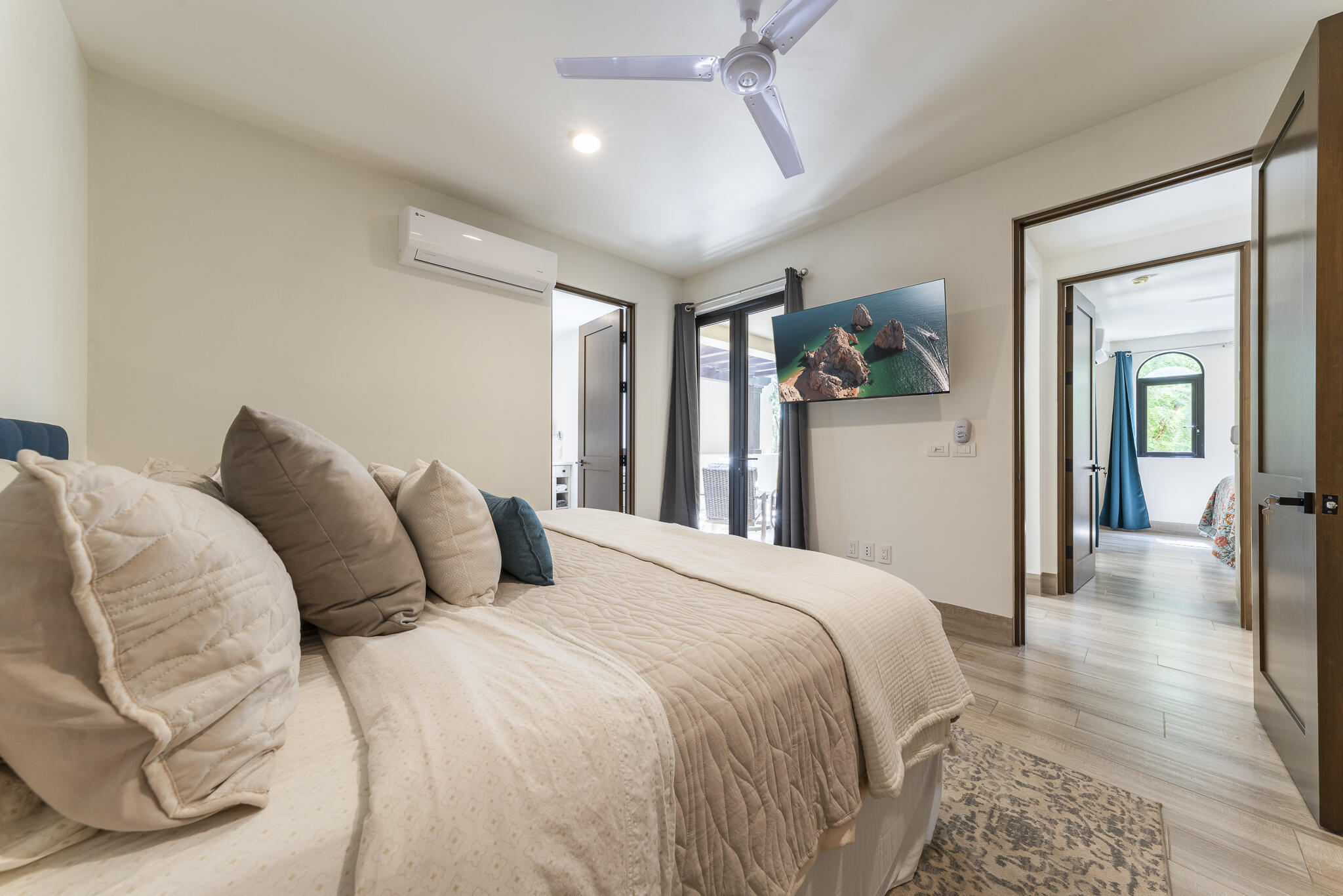 Pool View 2 BD Mavila Pueblito