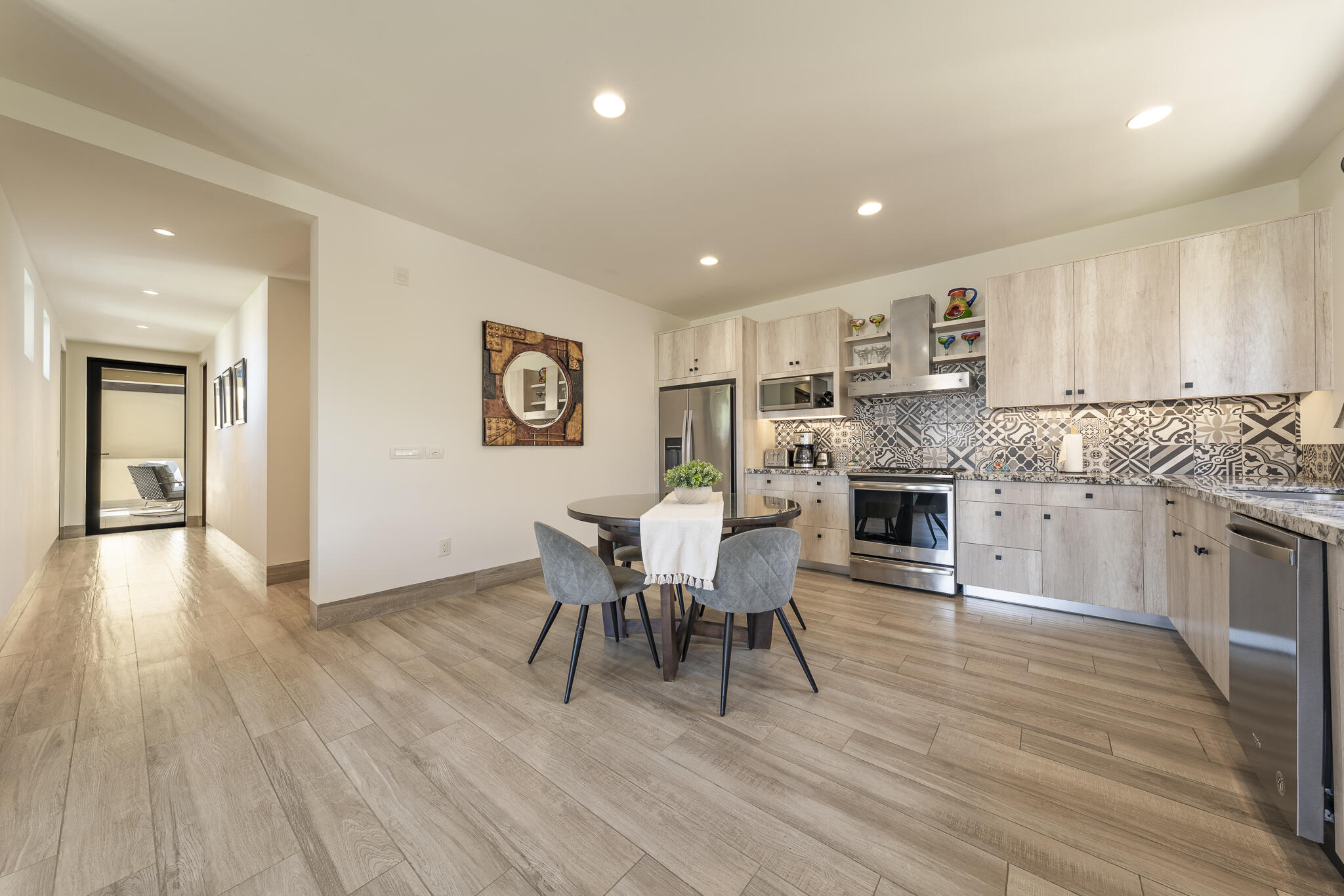 Pool View 2 BD Mavila Pueblito