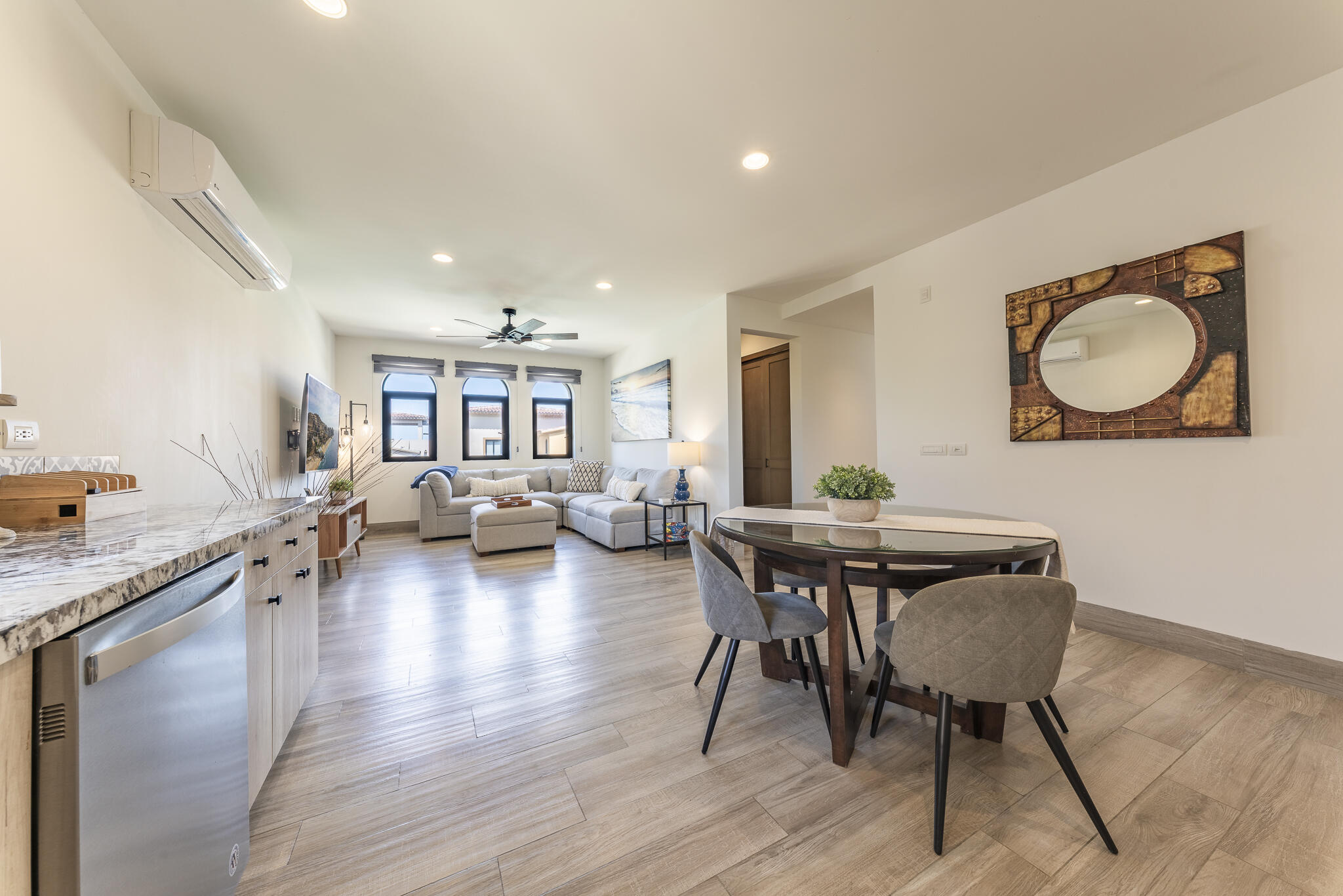 Pool View 2 BD Mavila Pueblito