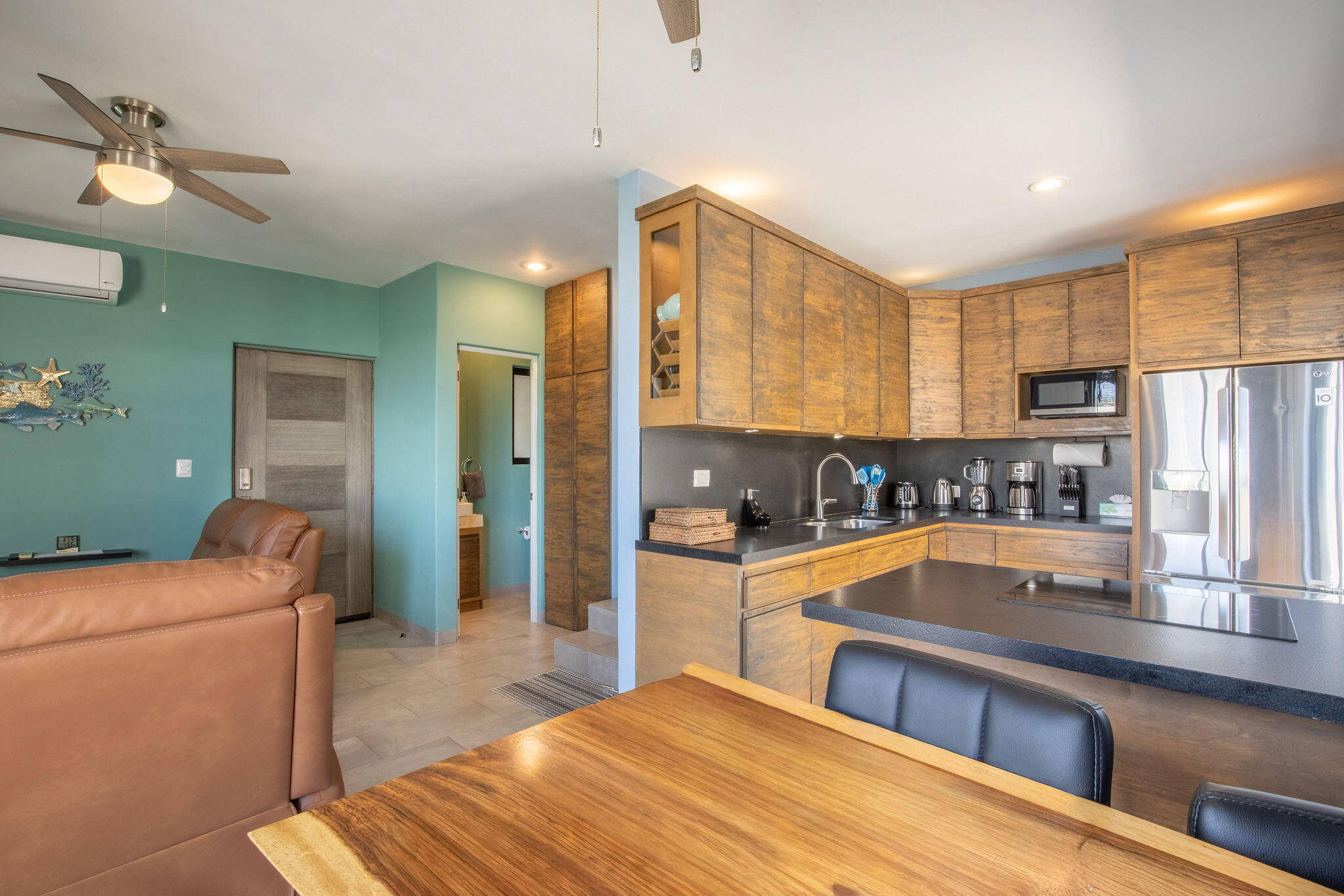 801 Camino Del Mar