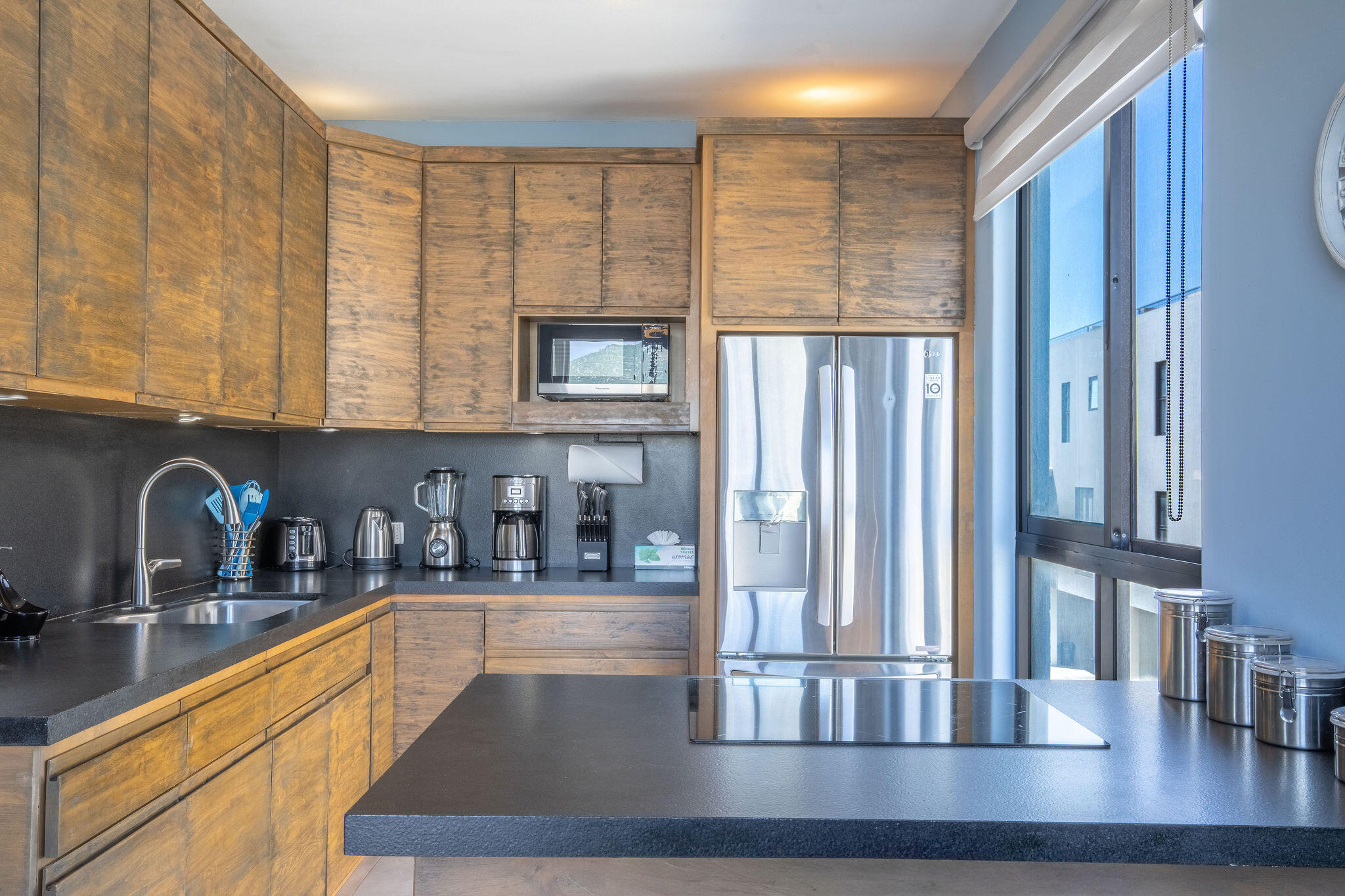 801 Camino Del Mar