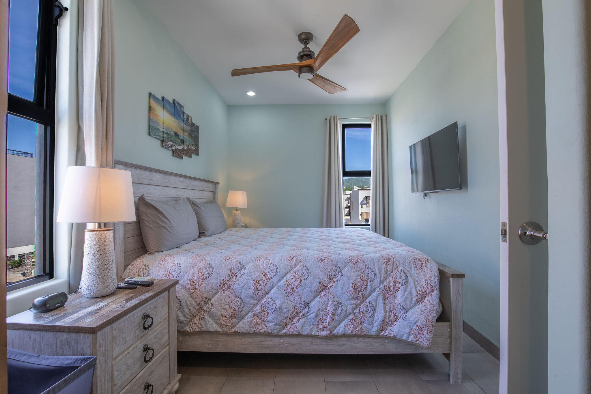 801 Camino Del Mar