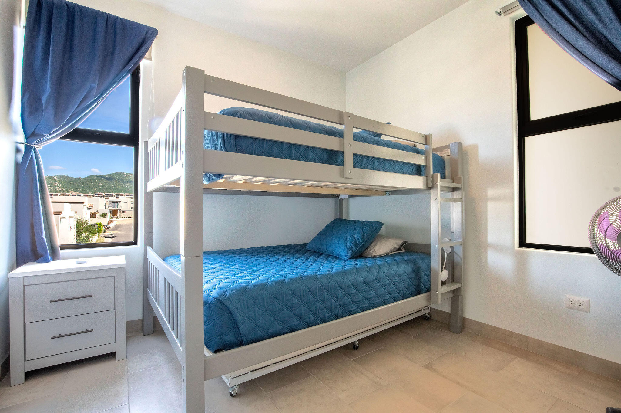 801 Camino Del Mar