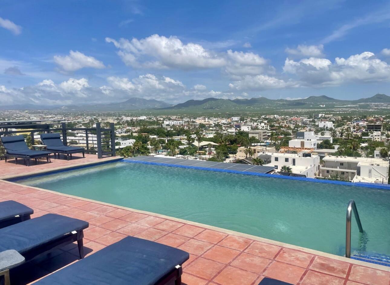 1921 C. 8 de Octubre, Loft 105 Morgan Residences