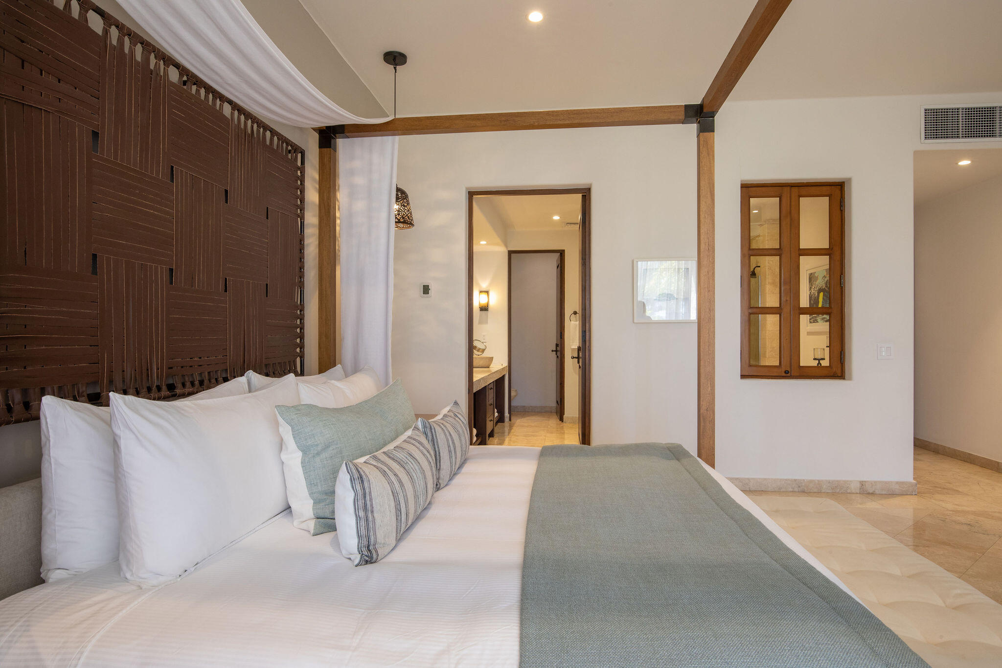 Ground Flr Esperanza Auberge Residences, APRE 2702