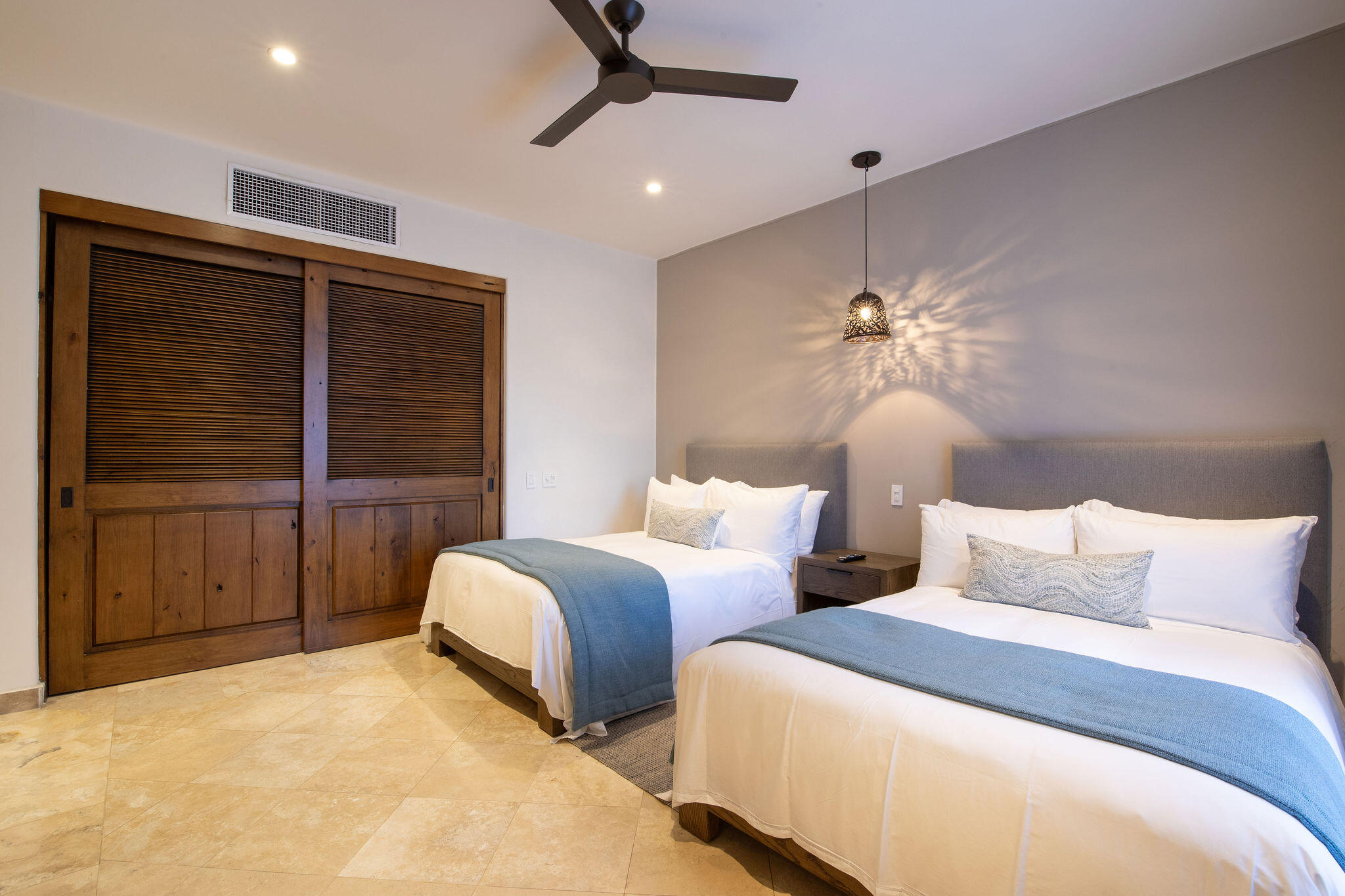 Ground Flr Esperanza Auberge Residences, APRE 2702