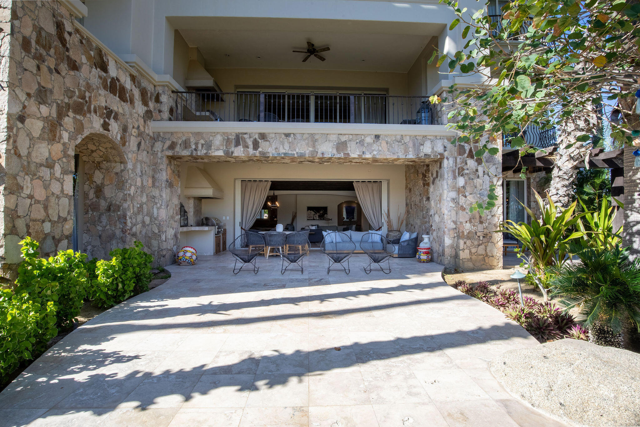 Ground Flr Esperanza Auberge Residences, APRE 2702