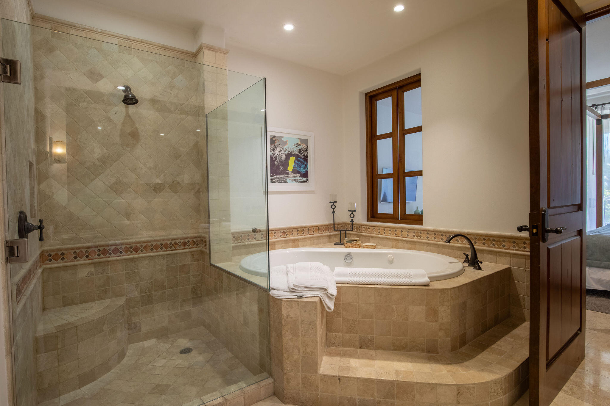 Ground Flr Esperanza Auberge Residences, APRE 2702