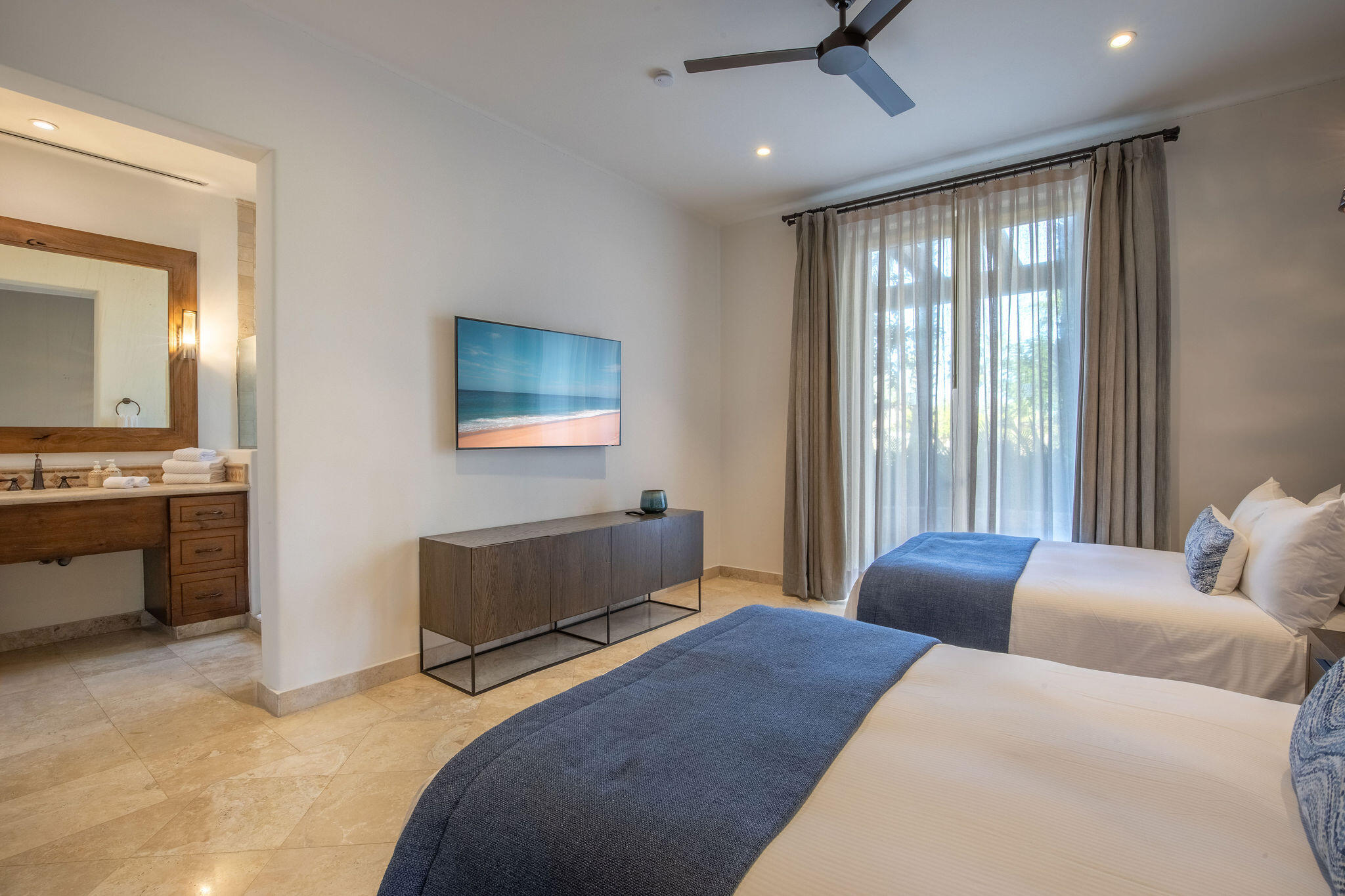 Ground Flr Esperanza Auberge Residences, APRE 2702