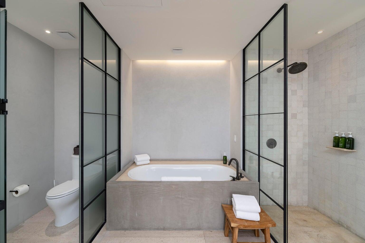 Homes, 2 BD PLUS DEN Hacienda